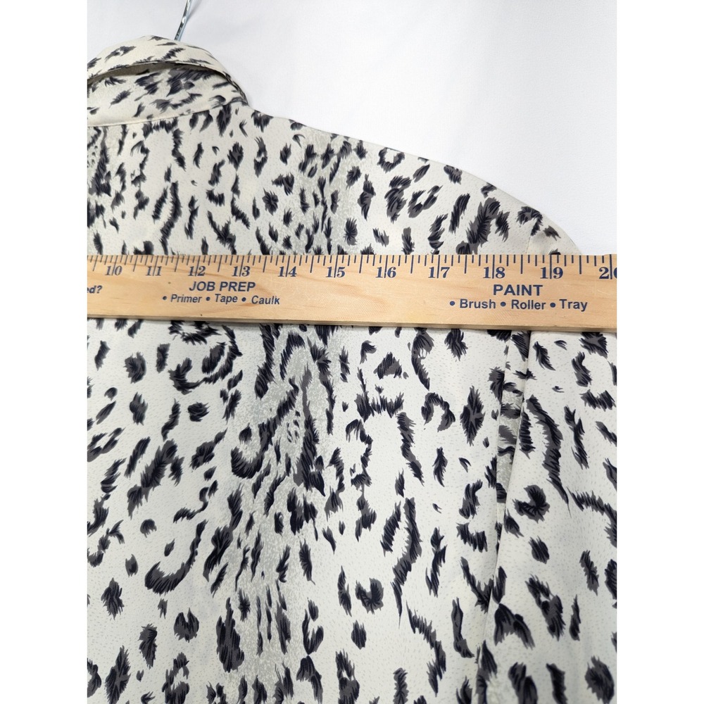 Style Exchange Womens Leopard Print Button Down Shirt Grey White Long Sleeve M - Picture 10 of 11